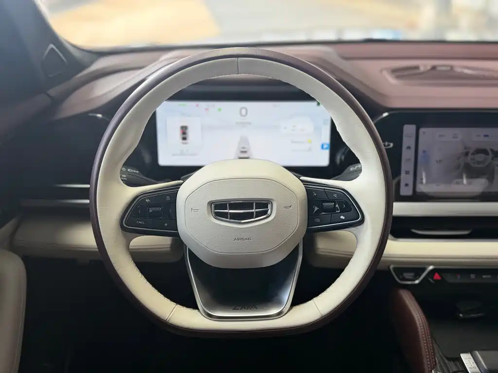 Geely Xingyue L — миниатюра 10