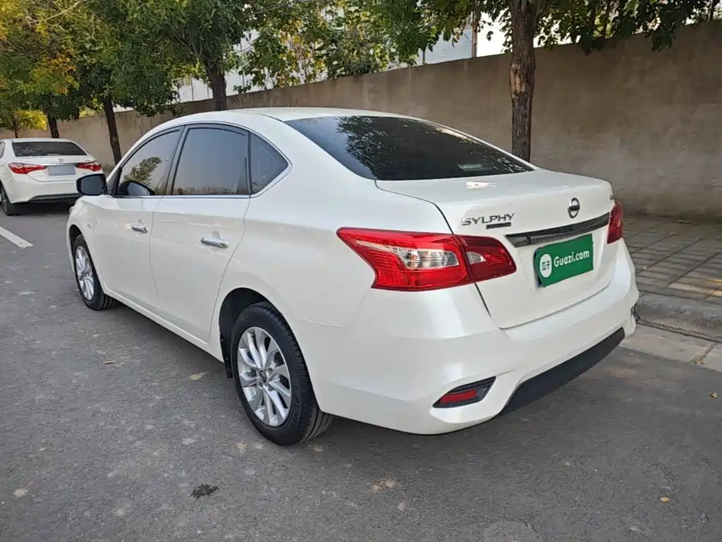 Nissan Sylphy — миниатюра 5