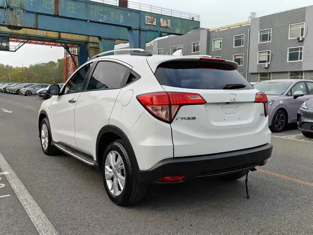 Honda Vezel — миниатюра 7