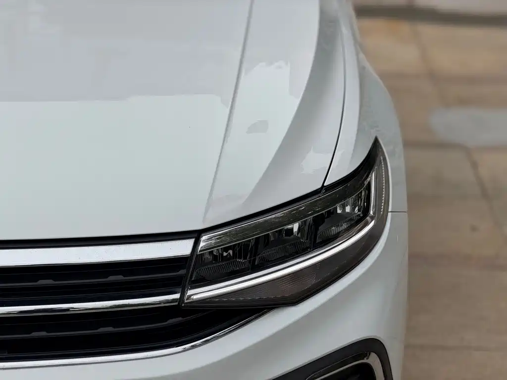 Volkswagen Bora — миниатюра 3