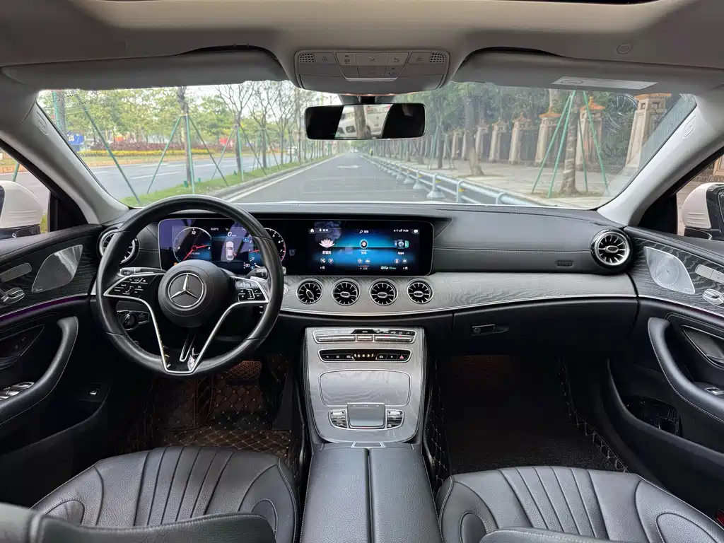 Mercedes-Benz CLS — миниатюра 5