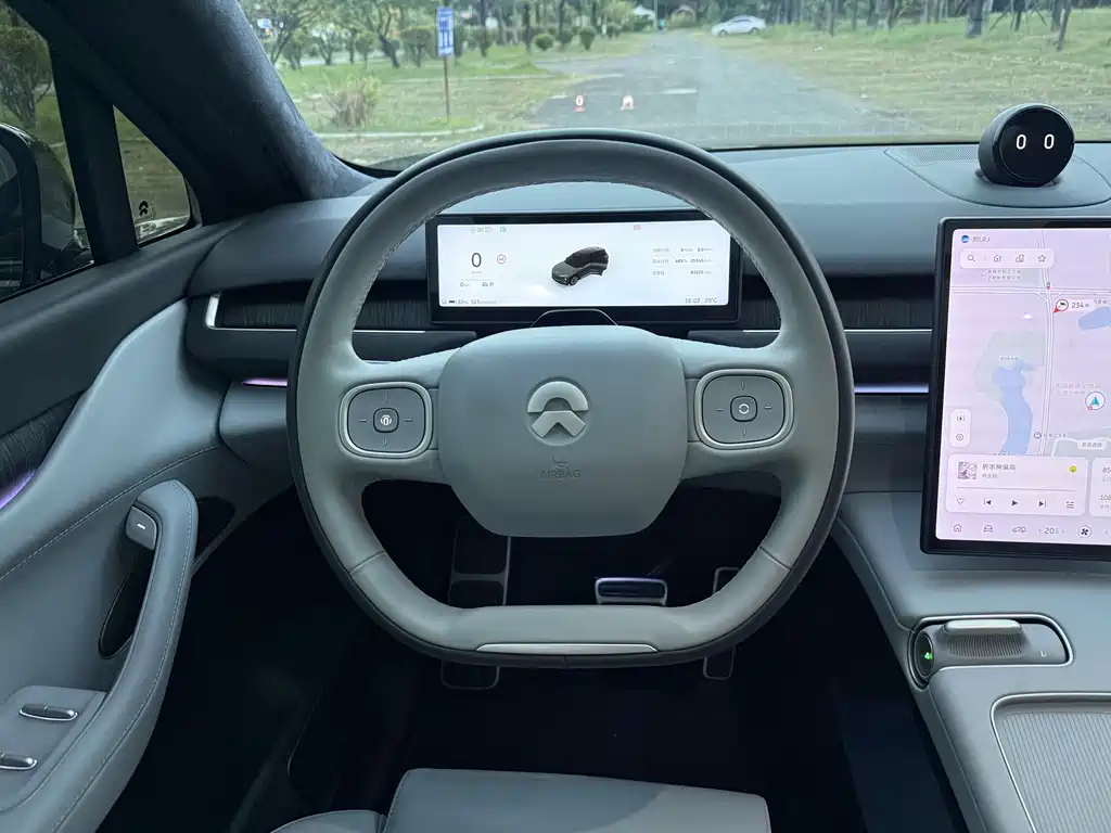 NIO ES8 — миниатюра 7