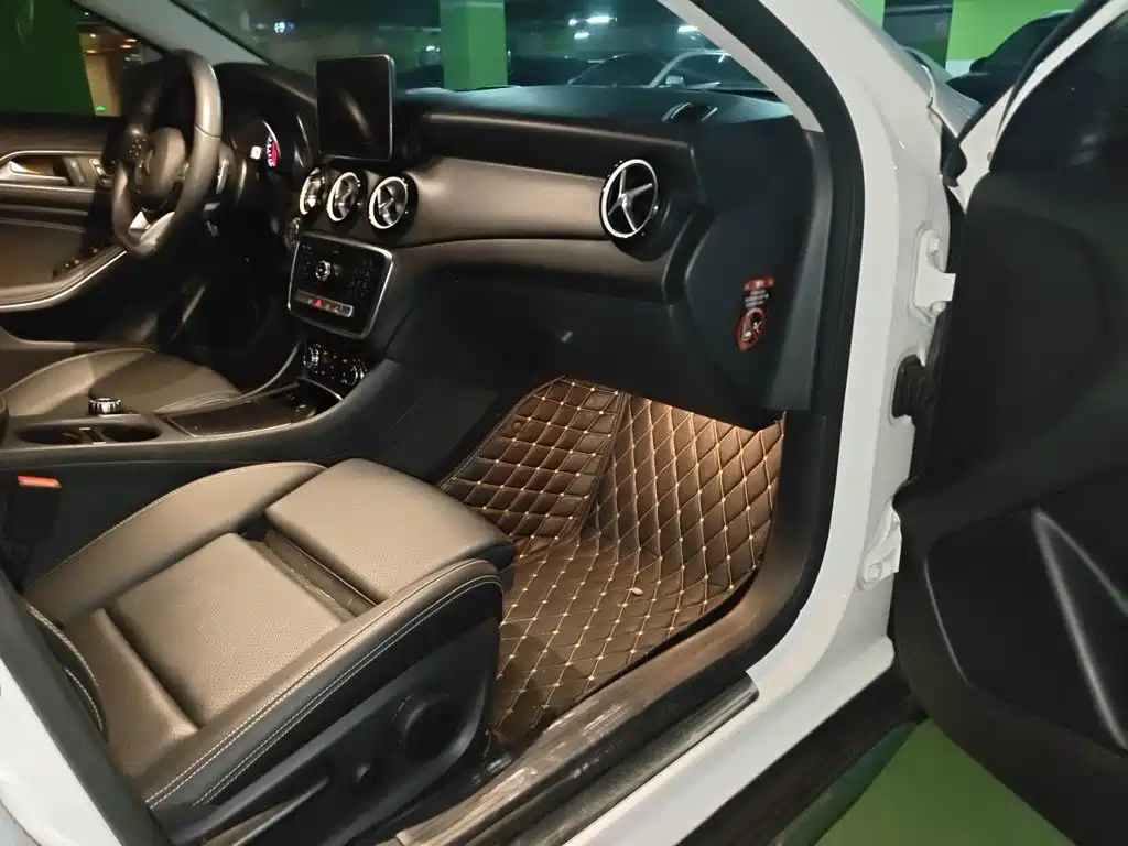 Mercedes-Benz GLA — миниатюра 19