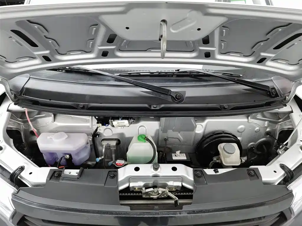 CHANGAN CROSS STAR V3