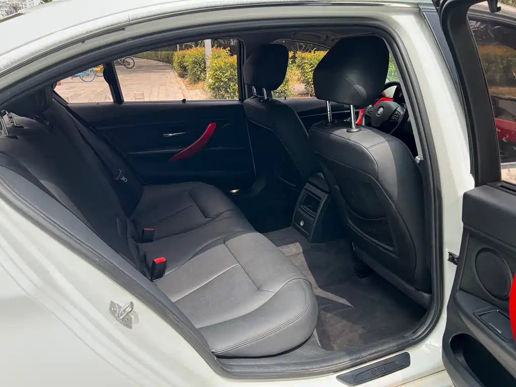 BMW 3 Series — миниатюра 15