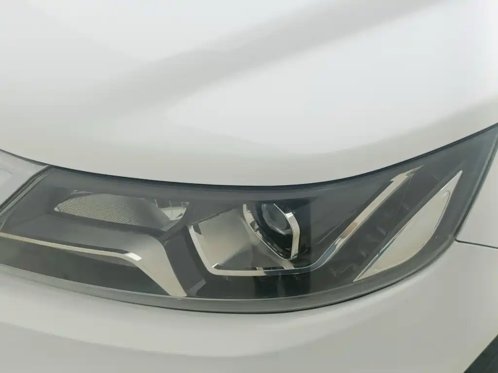 Geely Vision X6 — миниатюра 10
