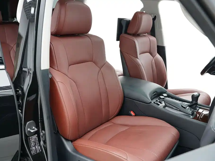 Lexus LX — миниатюра 15