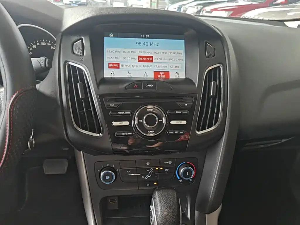 Ford Focus — миниатюра 13