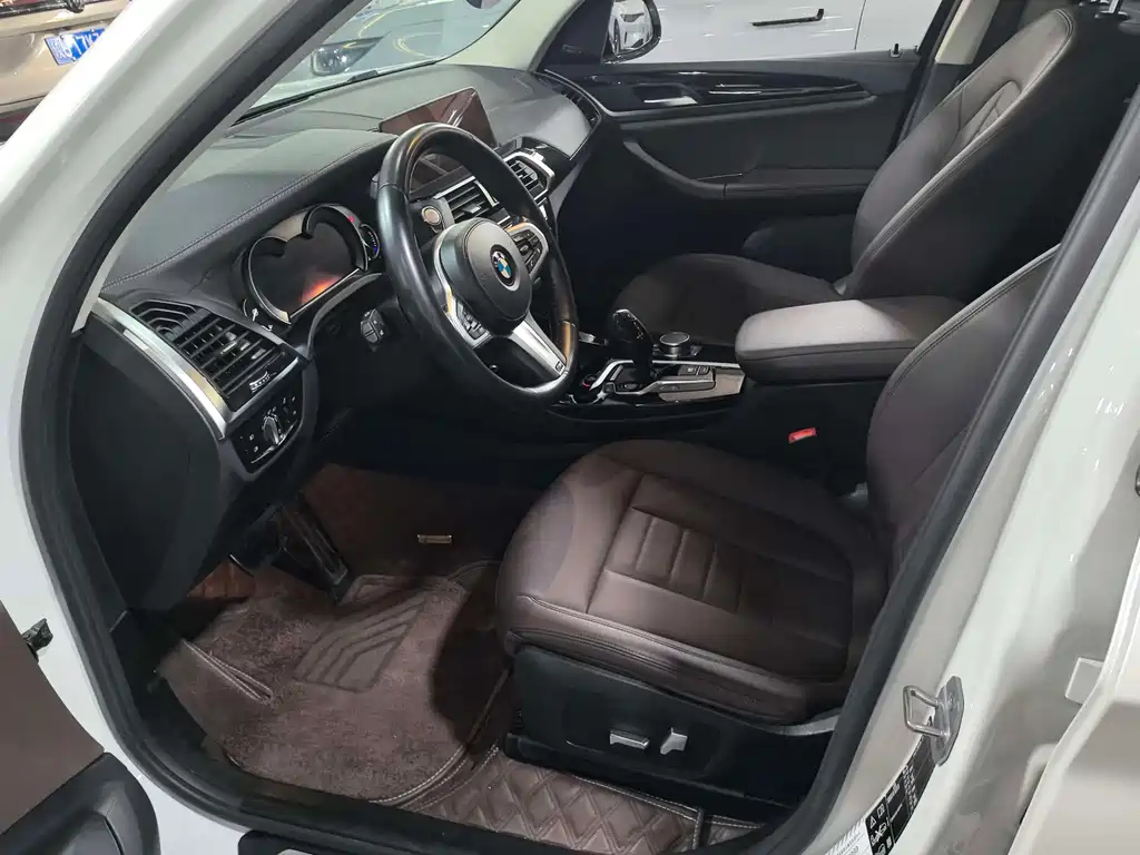 BMW X3 — миниатюра 2