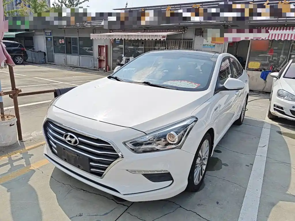 Hyundai Mistra — миниатюра 2