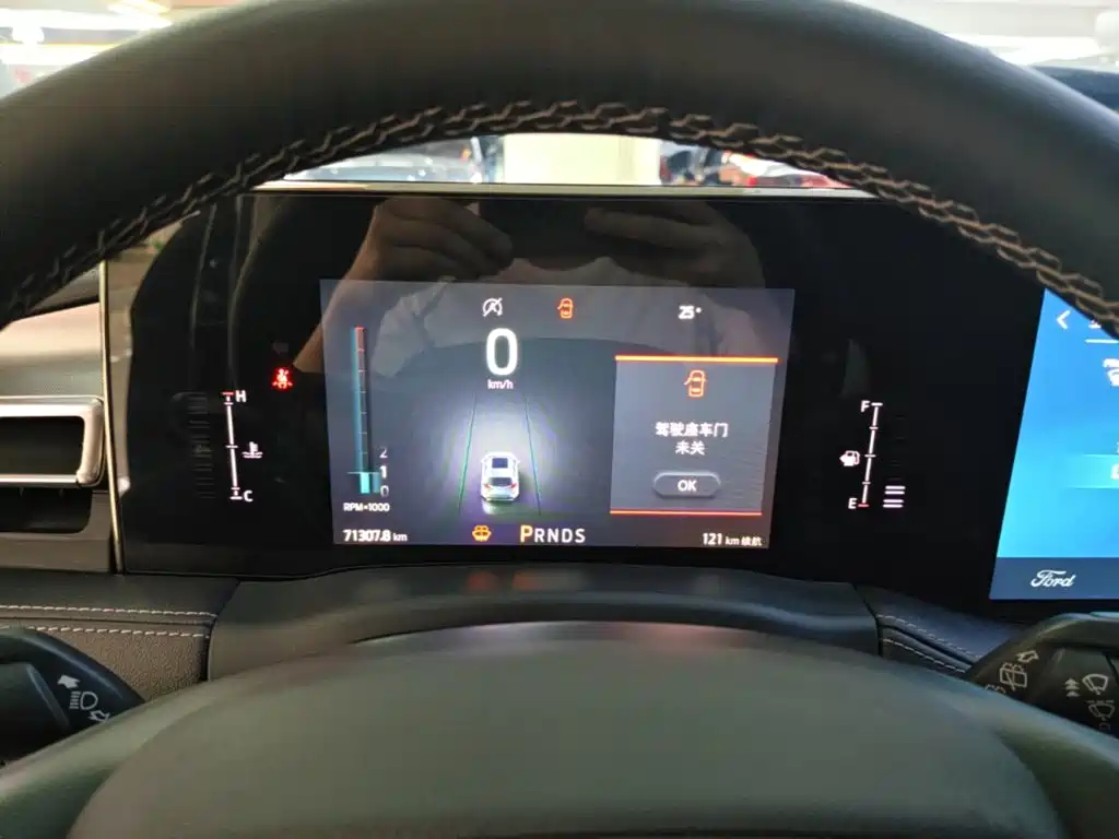 Ford Edge — миниатюра 12