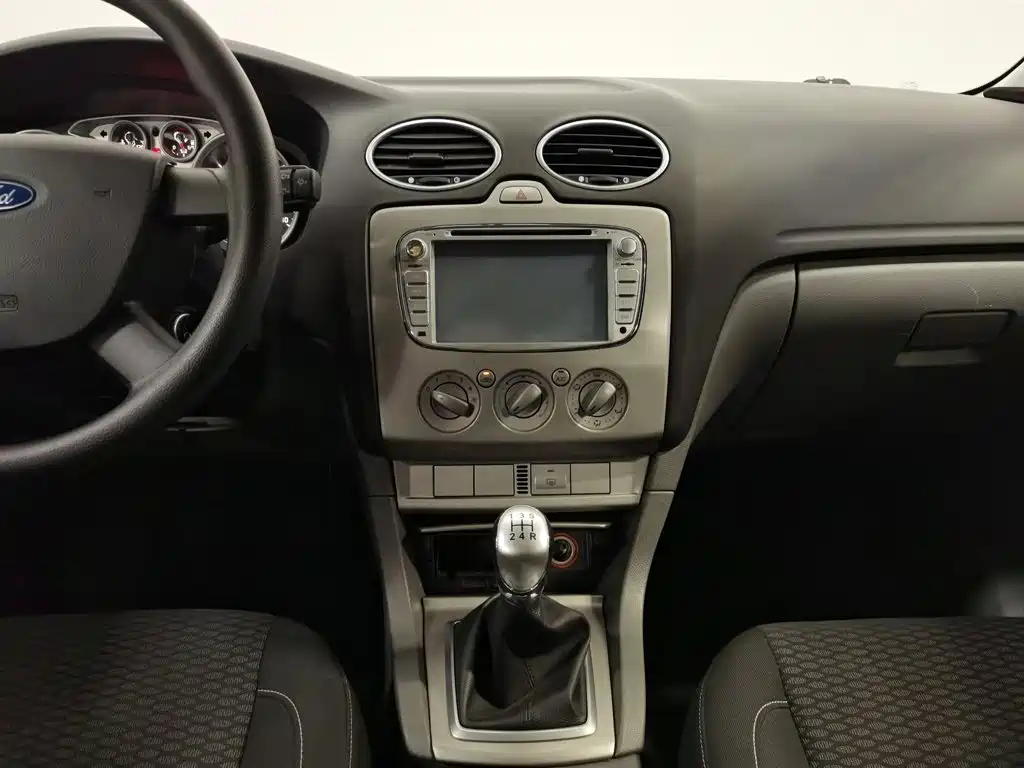 Ford Focus — миниатюра 12