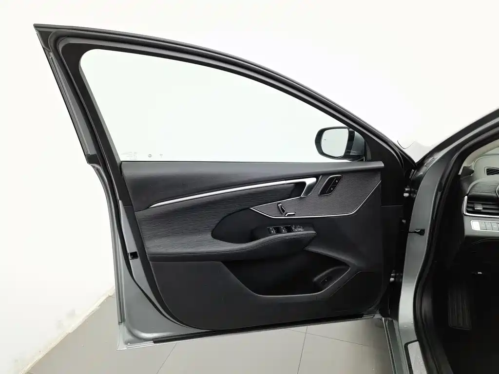 Buick LaCrosse — миниатюра 8