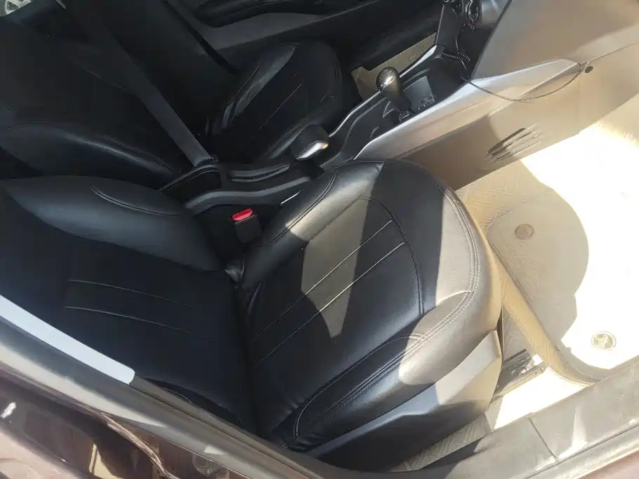 Peugeot 2008 — миниатюра 7