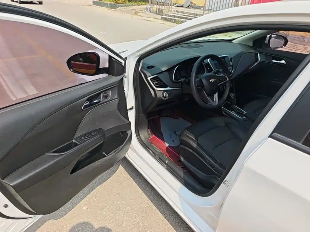 Chevrolet Cavalier — миниатюра 16