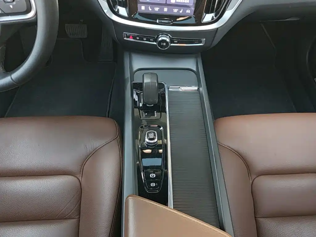 Volvo S60 — миниатюра 14