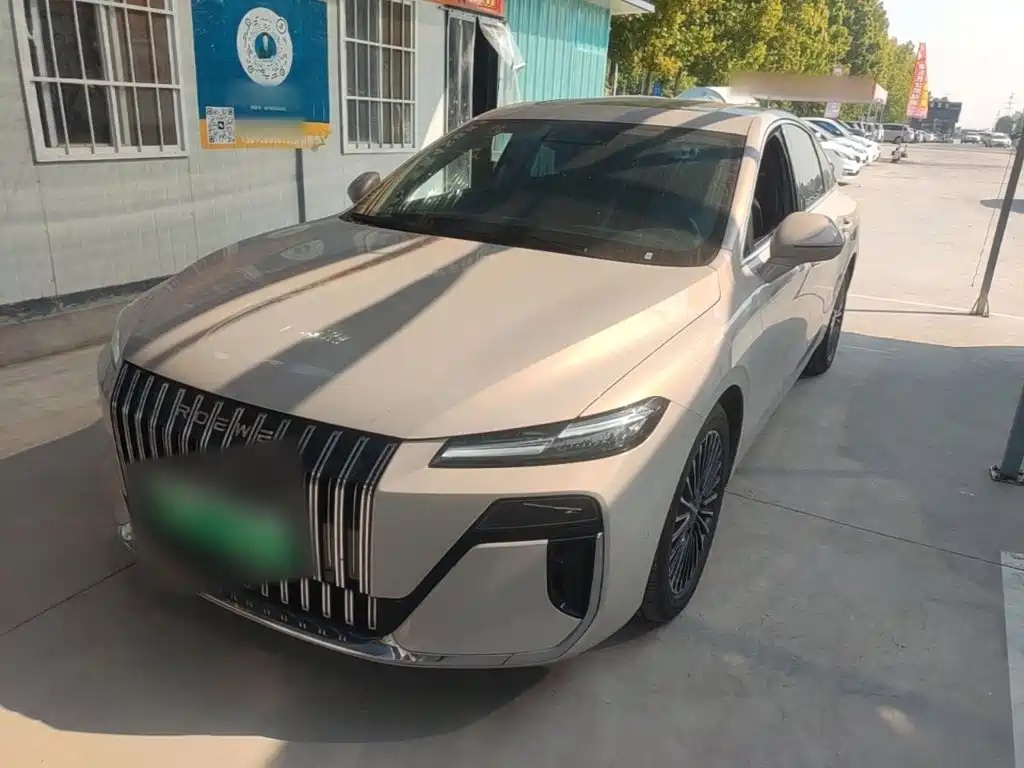 Roewe M7 DMH — миниатюра 2