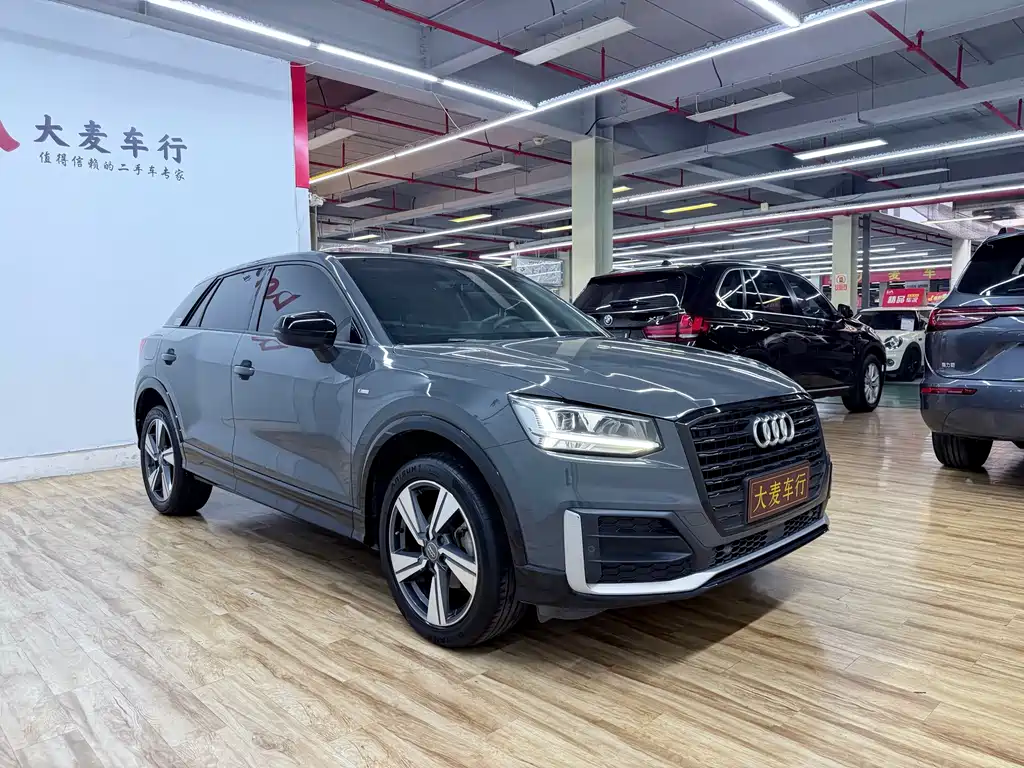 Audi Q2L — миниатюра 3