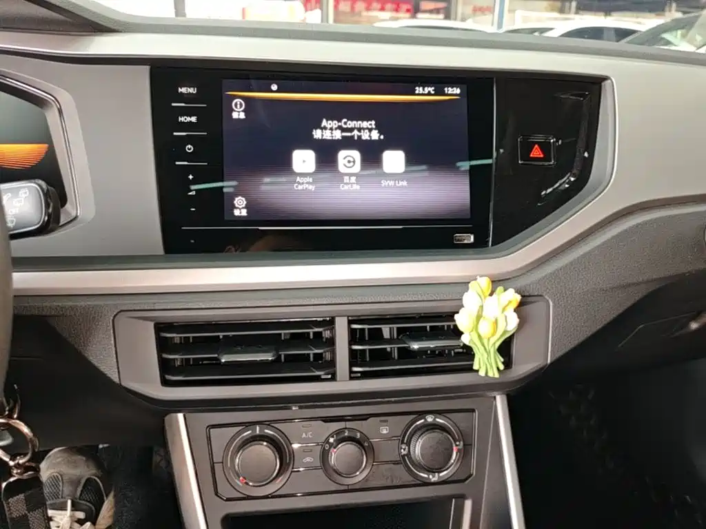 Volkswagen Polo — миниатюра 13