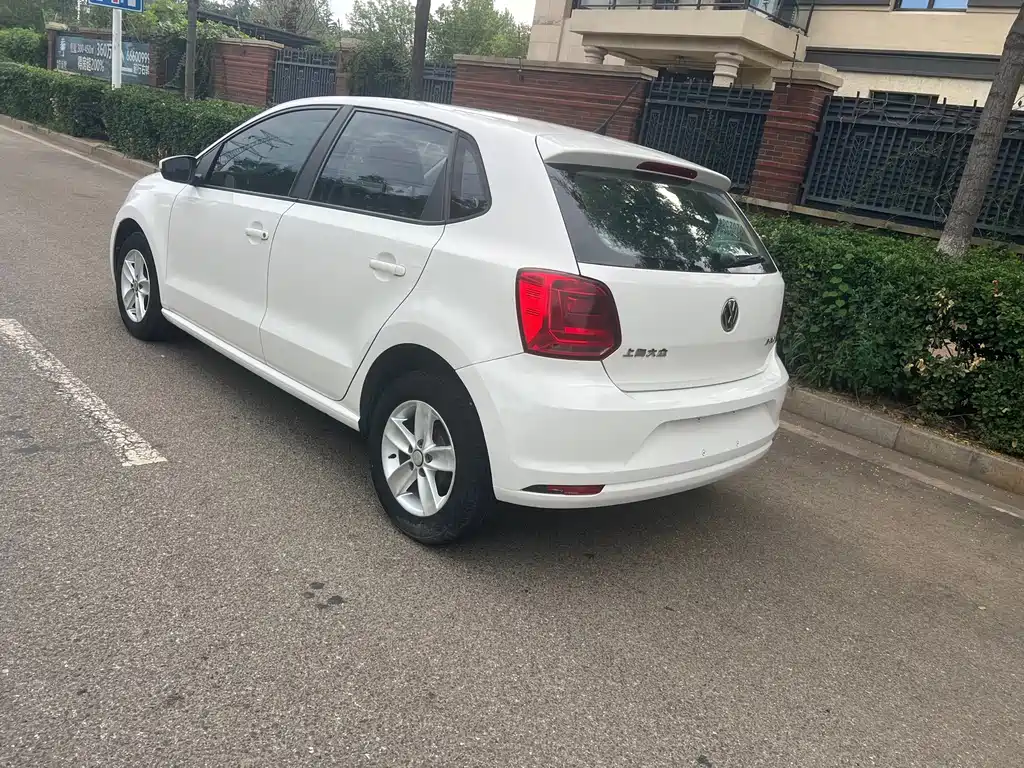 Volkswagen Polo — миниатюра 7