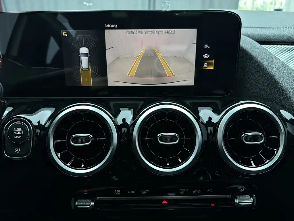 Mercedes-Benz GLA — миниатюра 14