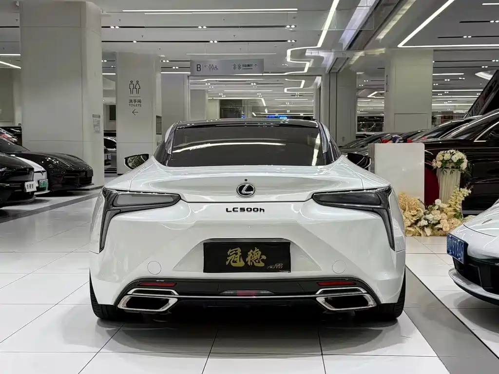 Lexus LC — миниатюра 3