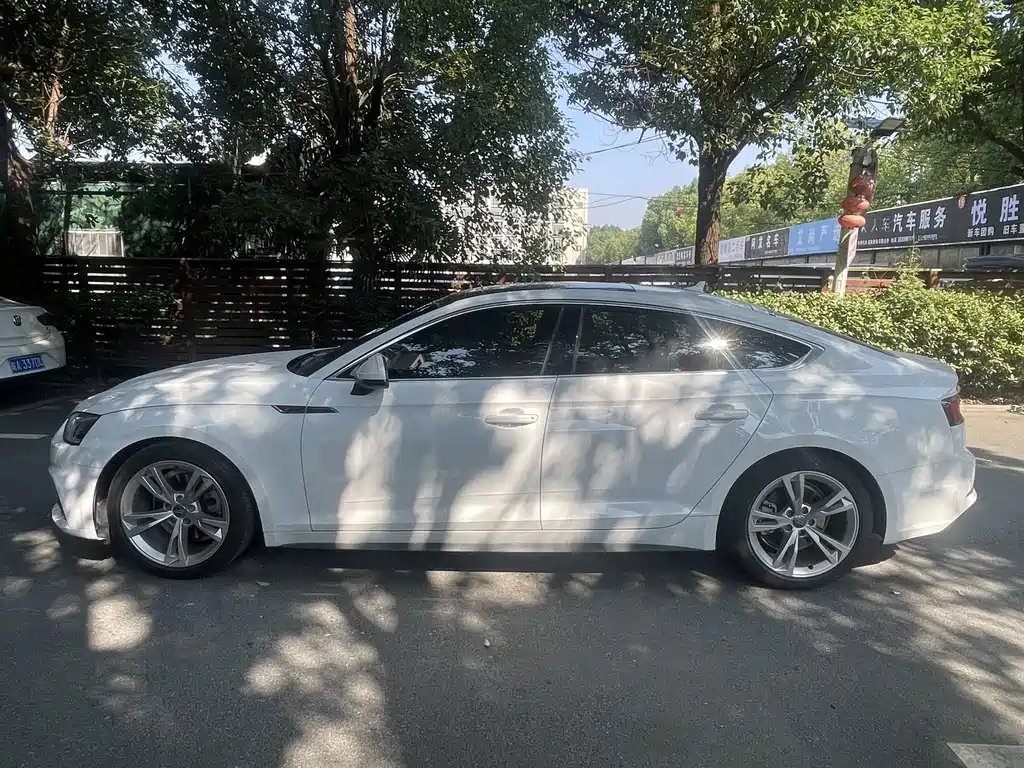 Audi A5 (Import) — миниатюра 6