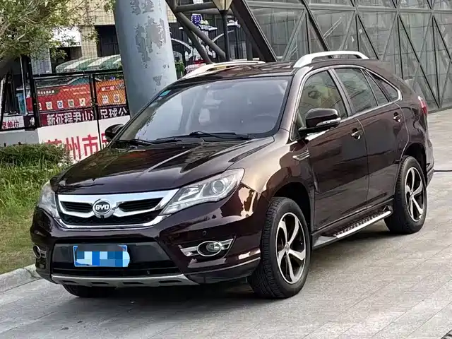 BYD S7 2016
