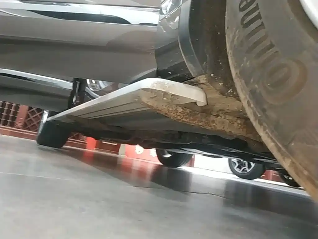 Volkswagen Touareg — миниатюра 21