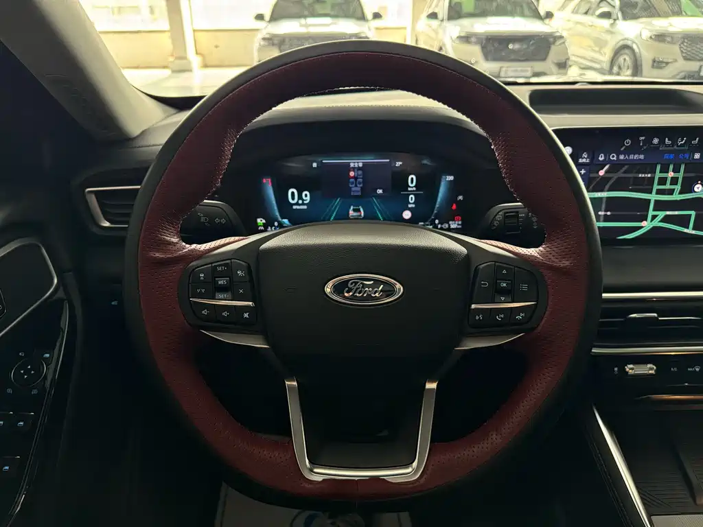 Ford Explorer — миниатюра 12
