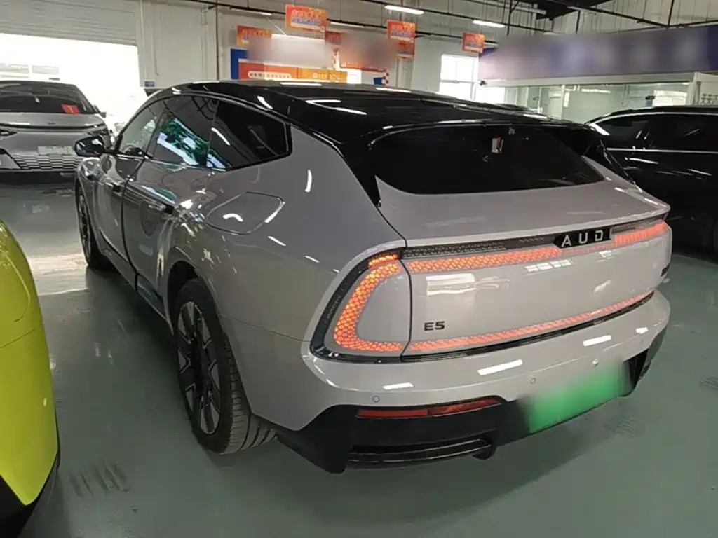 Audi E5 Sportback — миниатюра 5