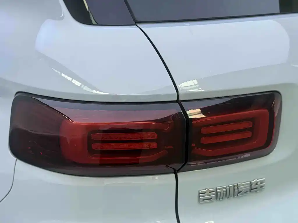 Geely Icon — миниатюра 14