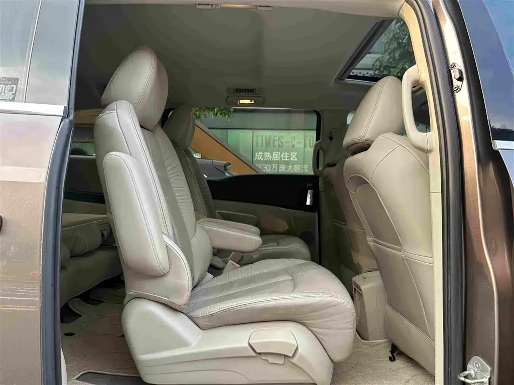 Buick GL8 — миниатюра 18