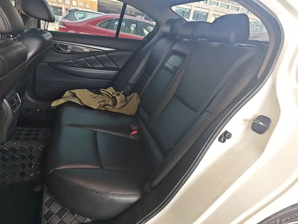 Infiniti Q50L — миниатюра 17