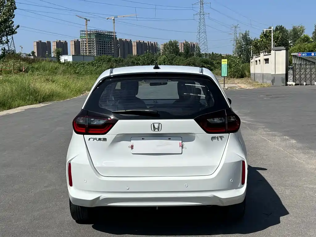 Honda Fit — миниатюра 6