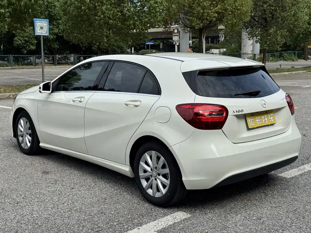 Mercedes-Benz A-Class (Import) — миниатюра 4