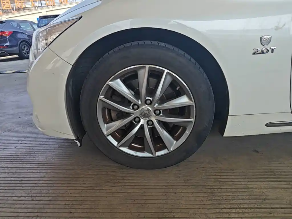 Infiniti Q50L — миниатюра 23