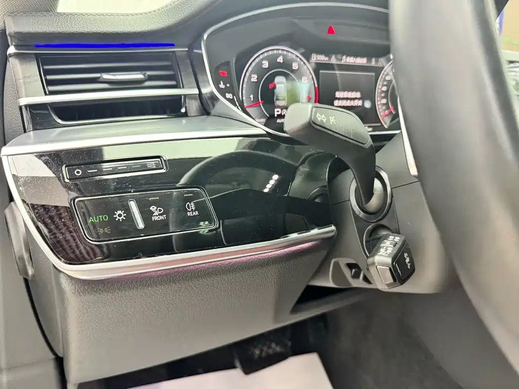 Audi A8 — фотографии объявления, Фото 15