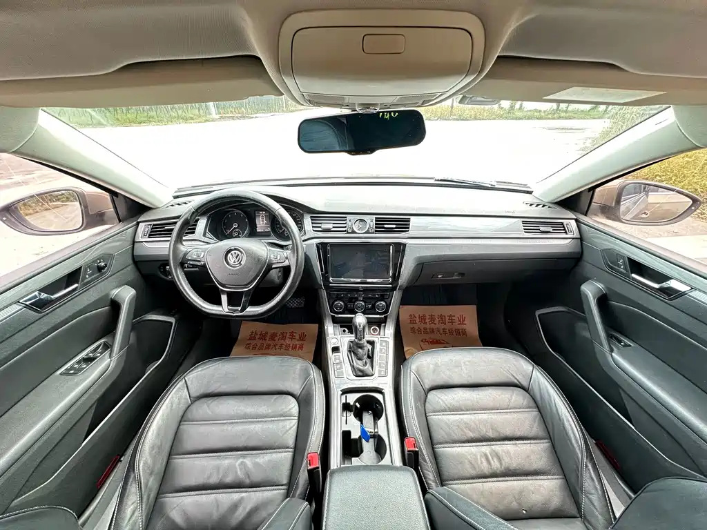 Volkswagen Passat — миниатюра 12
