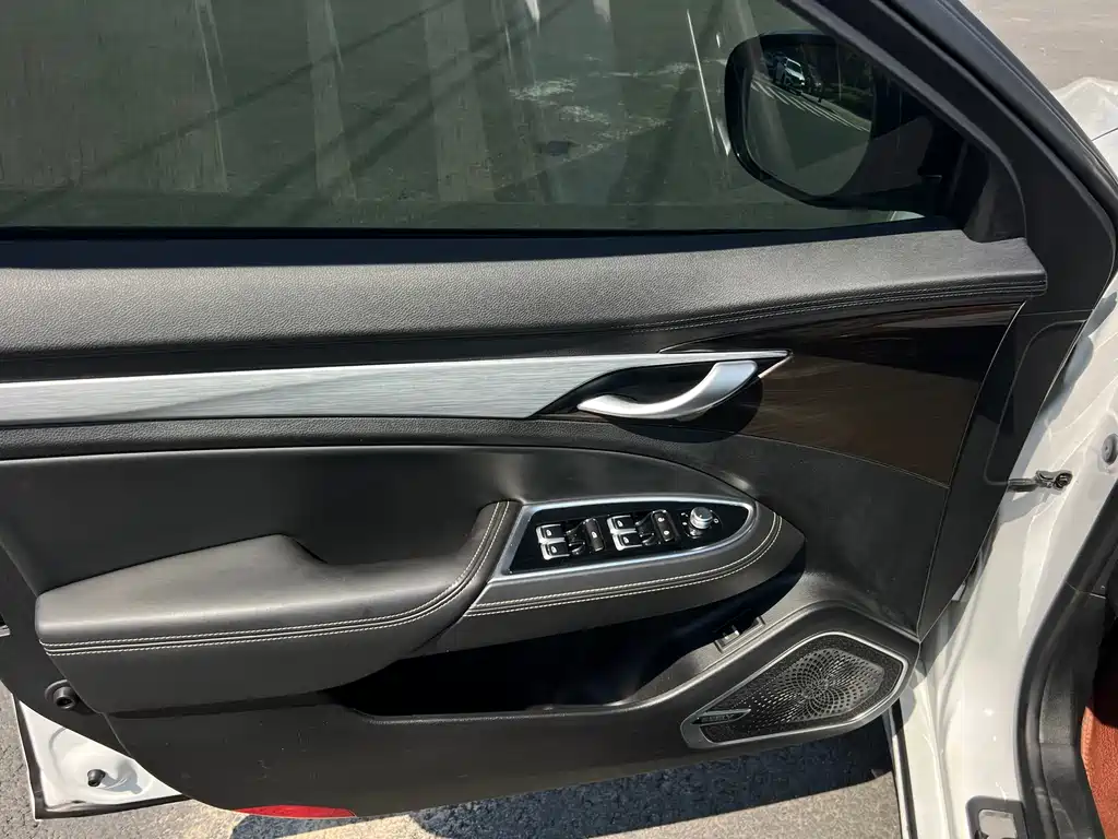 Geely Borui — миниатюра 6