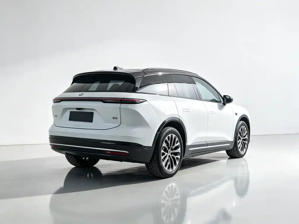 NIO ES6 — миниатюра 7