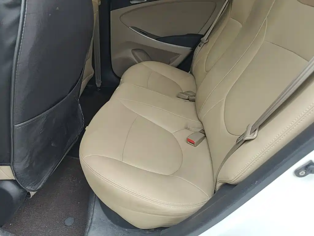 Hyundai Verna — миниатюра 17