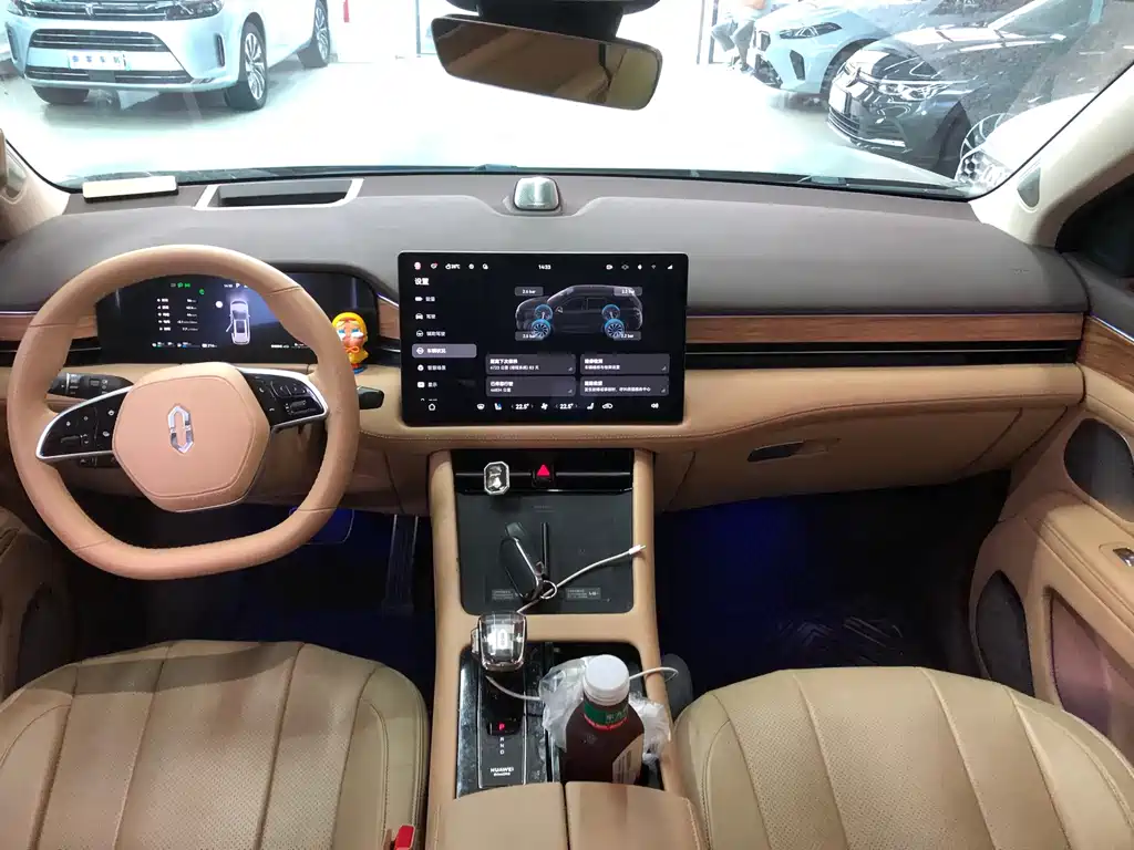 AITO AITO M7 — миниатюра 7