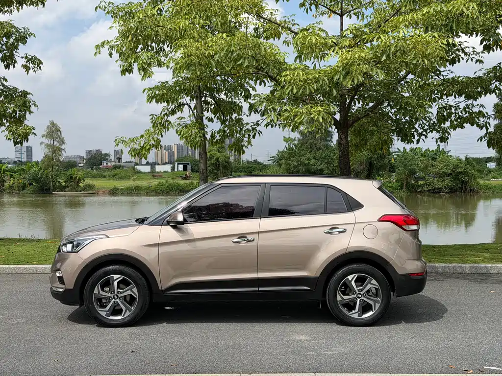 Hyundai ix25 — миниатюра 8