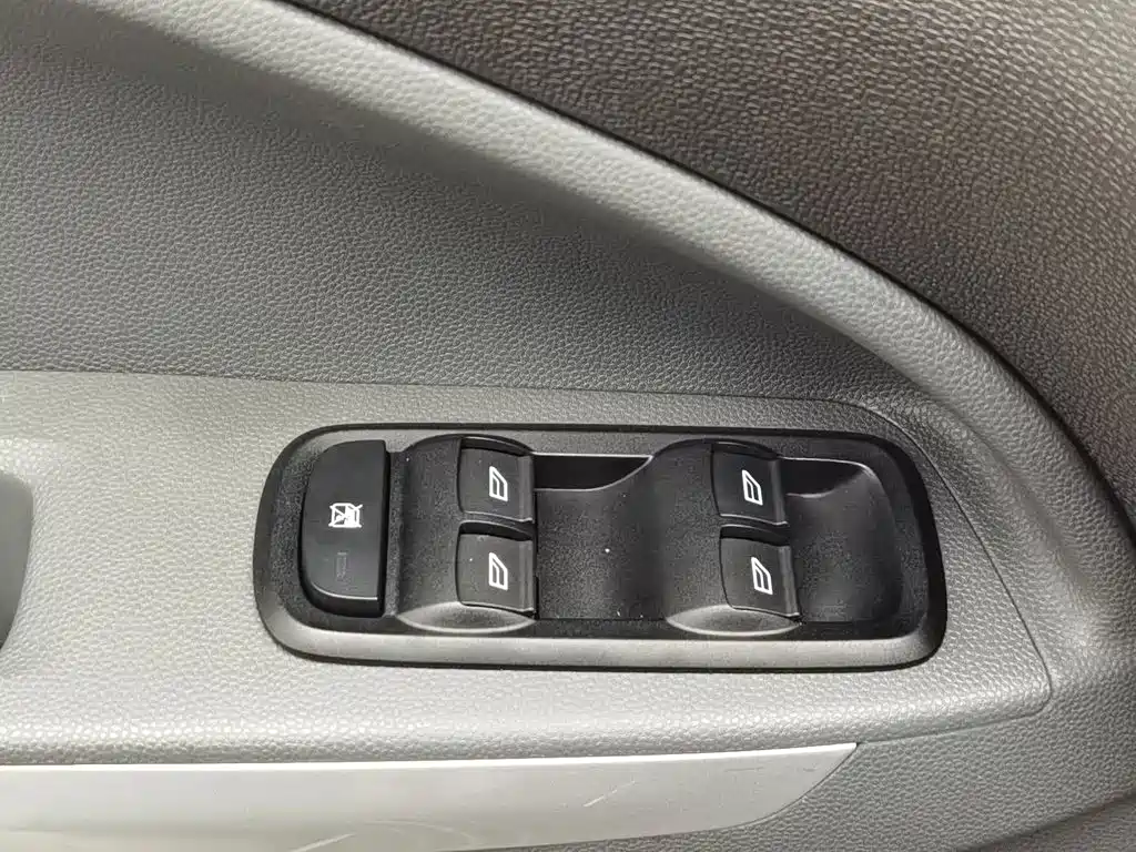 Ford Ecosport — миниатюра 9