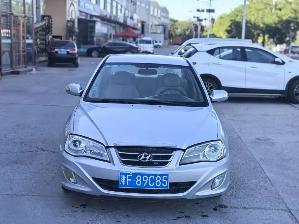 Hyundai Elantra — миниатюра 2