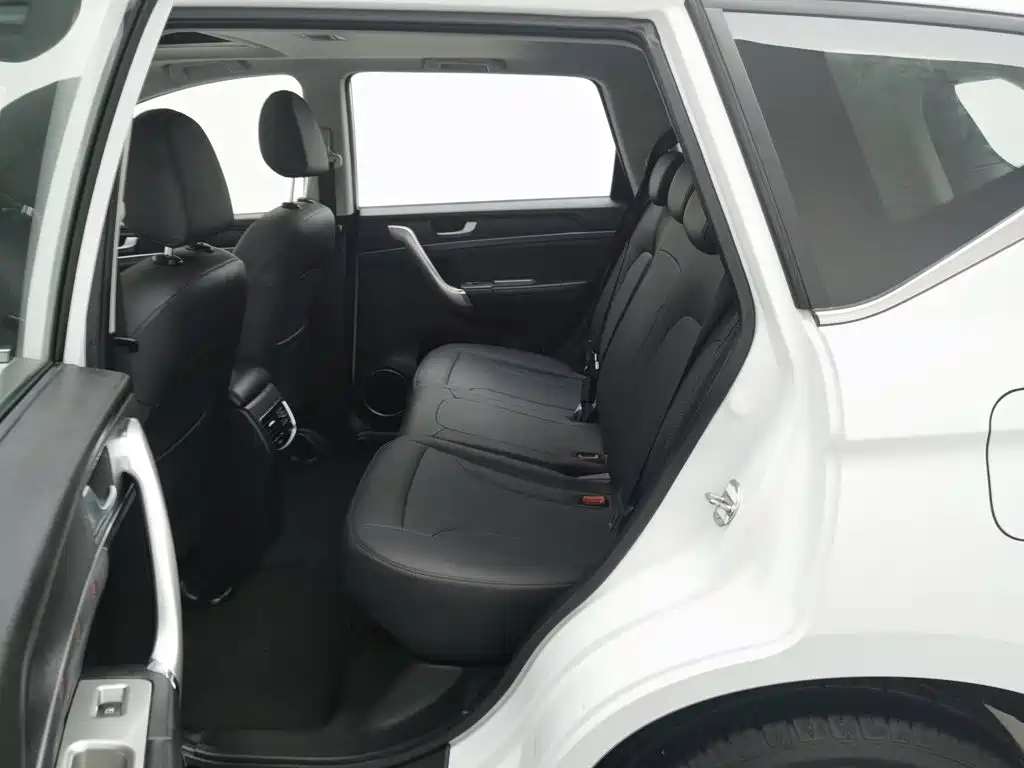 Haval M6 — миниатюра 15