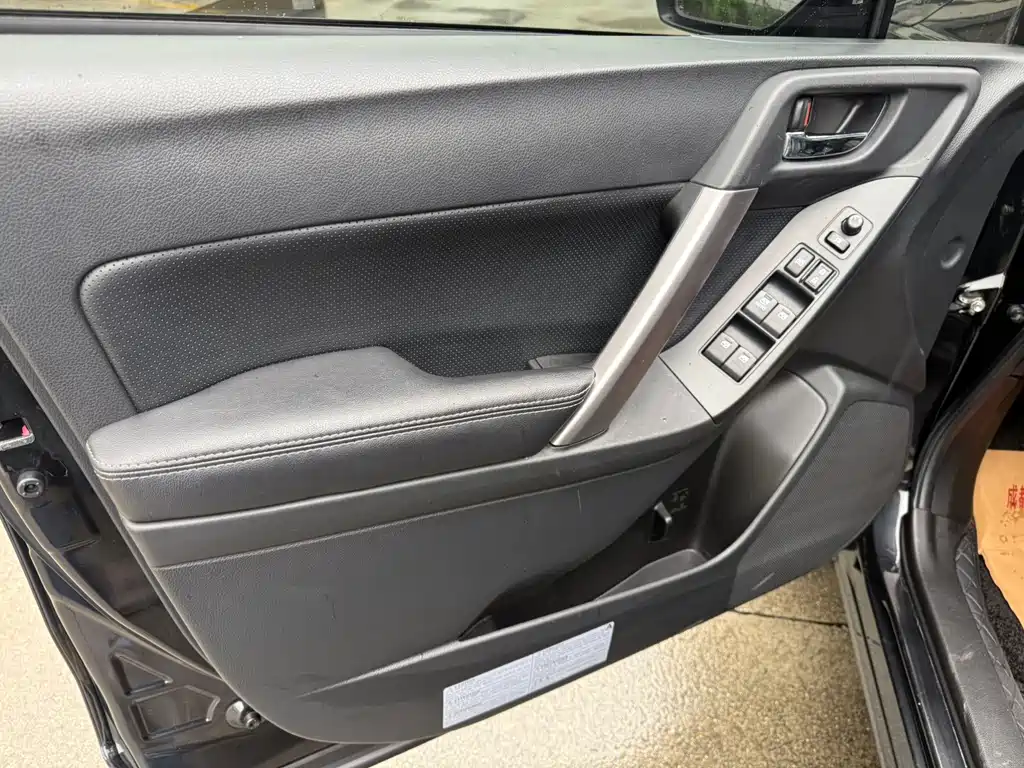 Subaru Forester — миниатюра 5