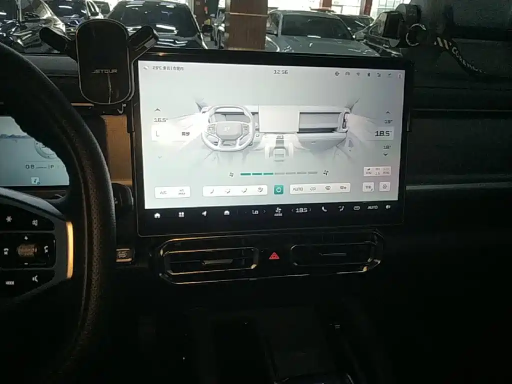Jetour Traveller — миниатюра 13