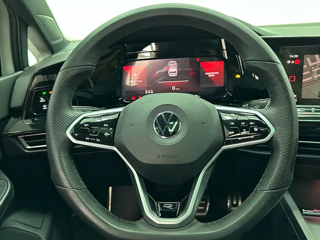 Volkswagen Golf — миниатюра 11